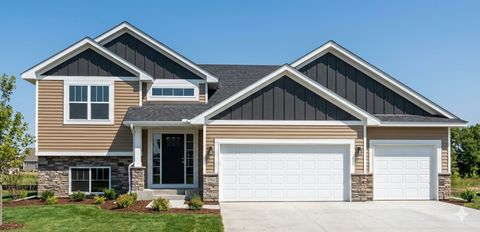 1764 Spruce Street Farmington MN 55024