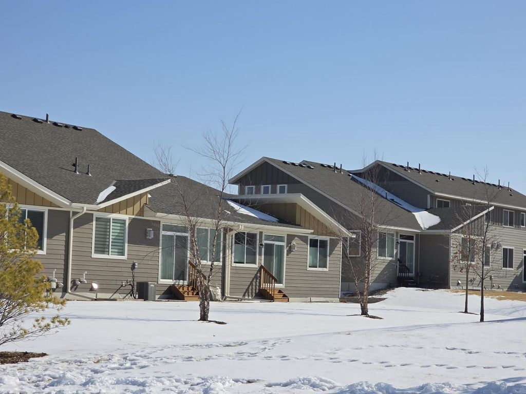 Photo of 605 Hideaway Lane, Woodbury, MN 55129 (MLS # 7028051)