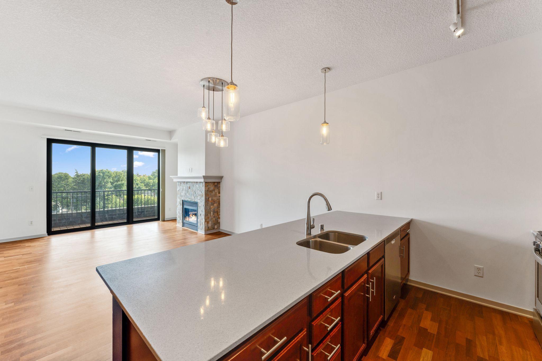 4525 Park Commons Drive 518