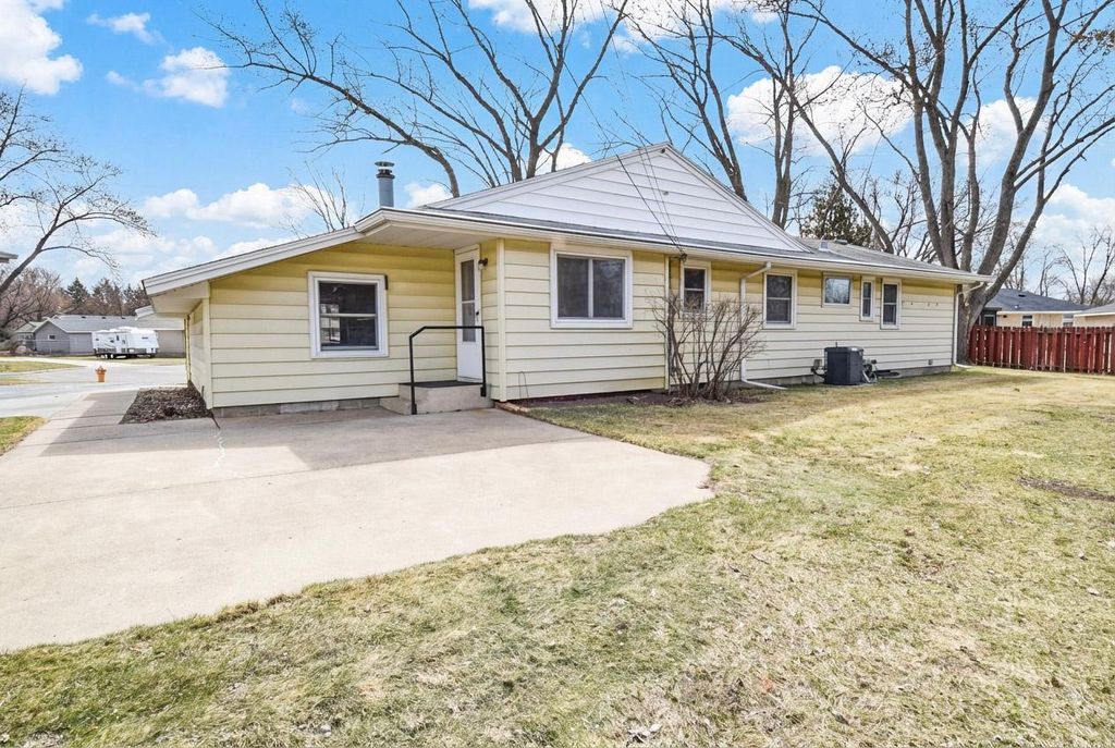 Photo of 2249 113th Avenue NW, Coon Rapids, MN 55433 (MLS # 7049646)