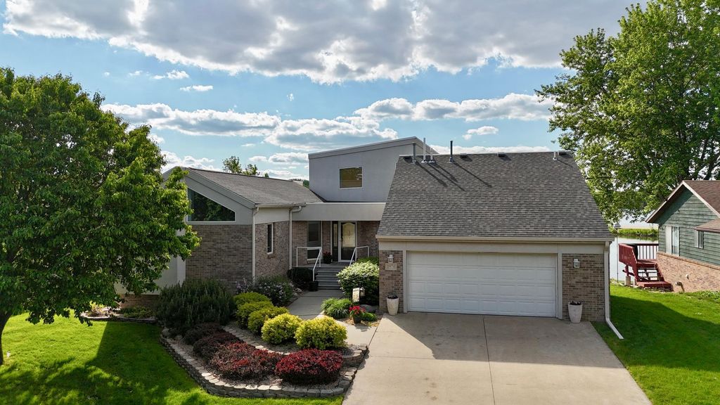 Photo of 1976 Bay Street, Worthington, MN 56187 (MLS # 6720047)
