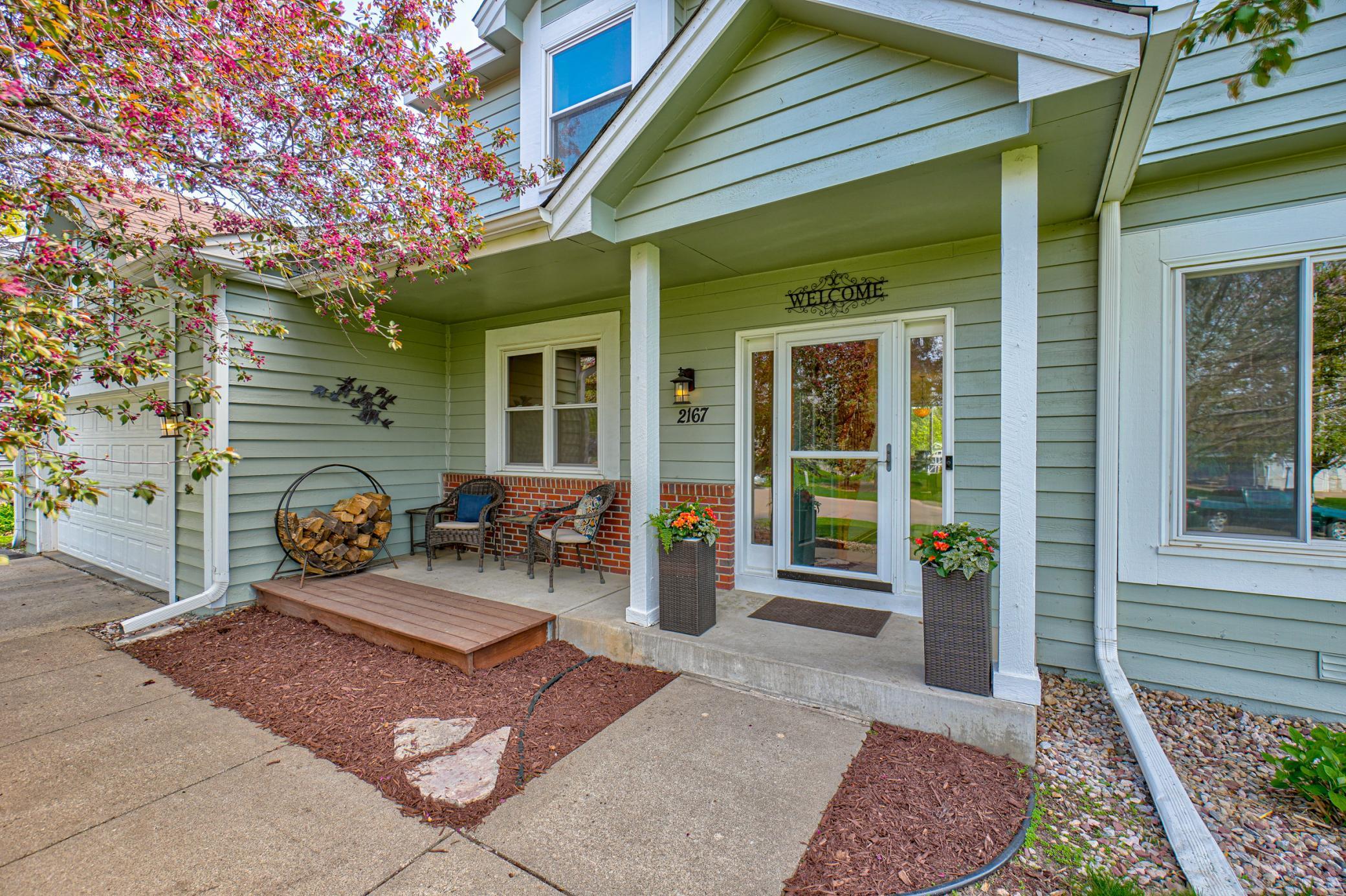 2167 Woodbridge Way