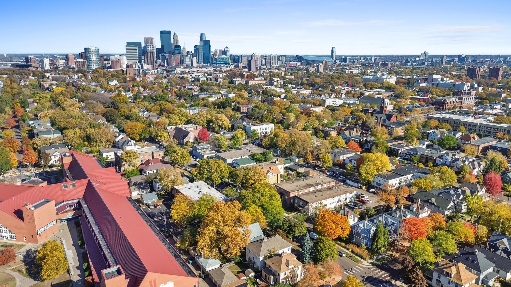 2637 Pleasant Avenue