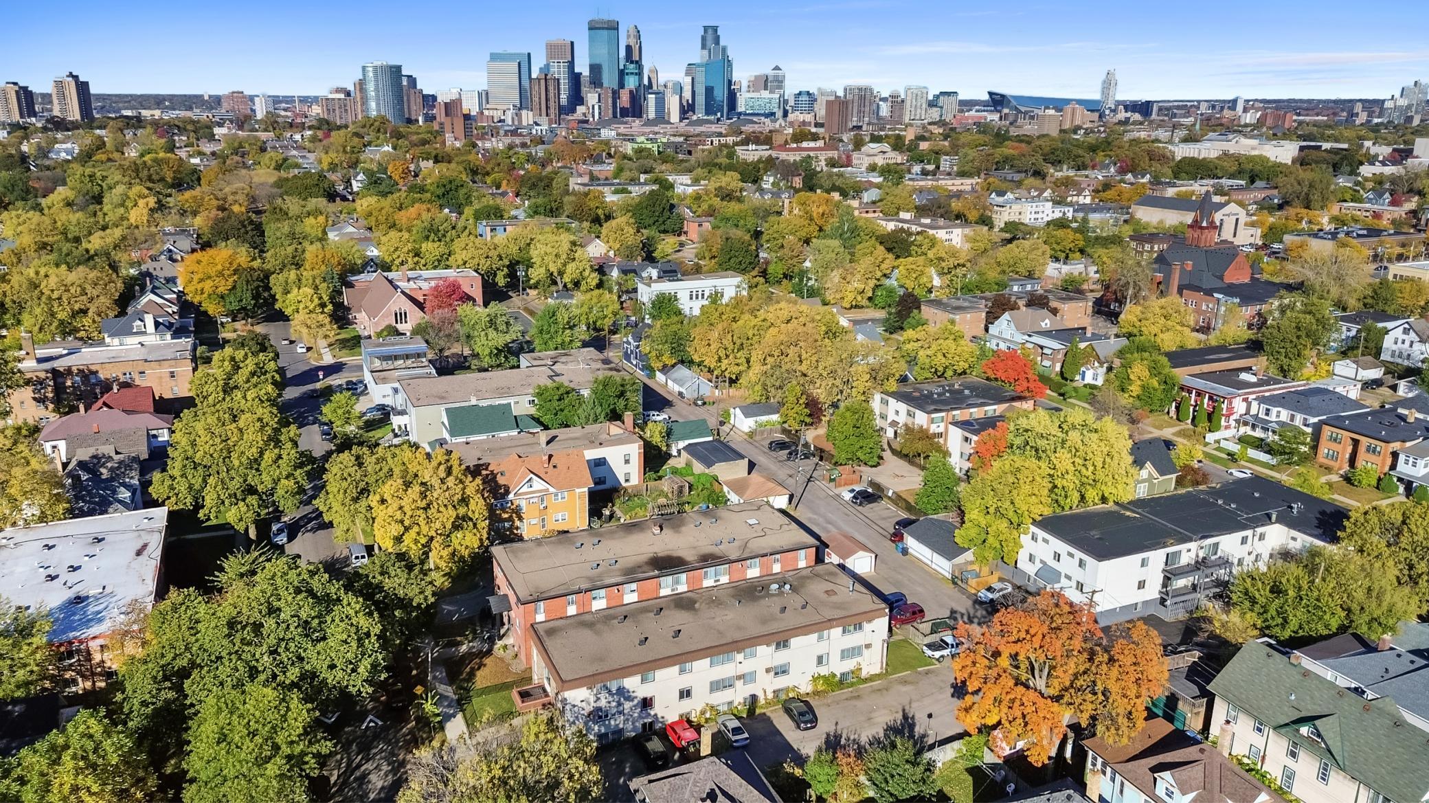 2637 Pleasant Avenue