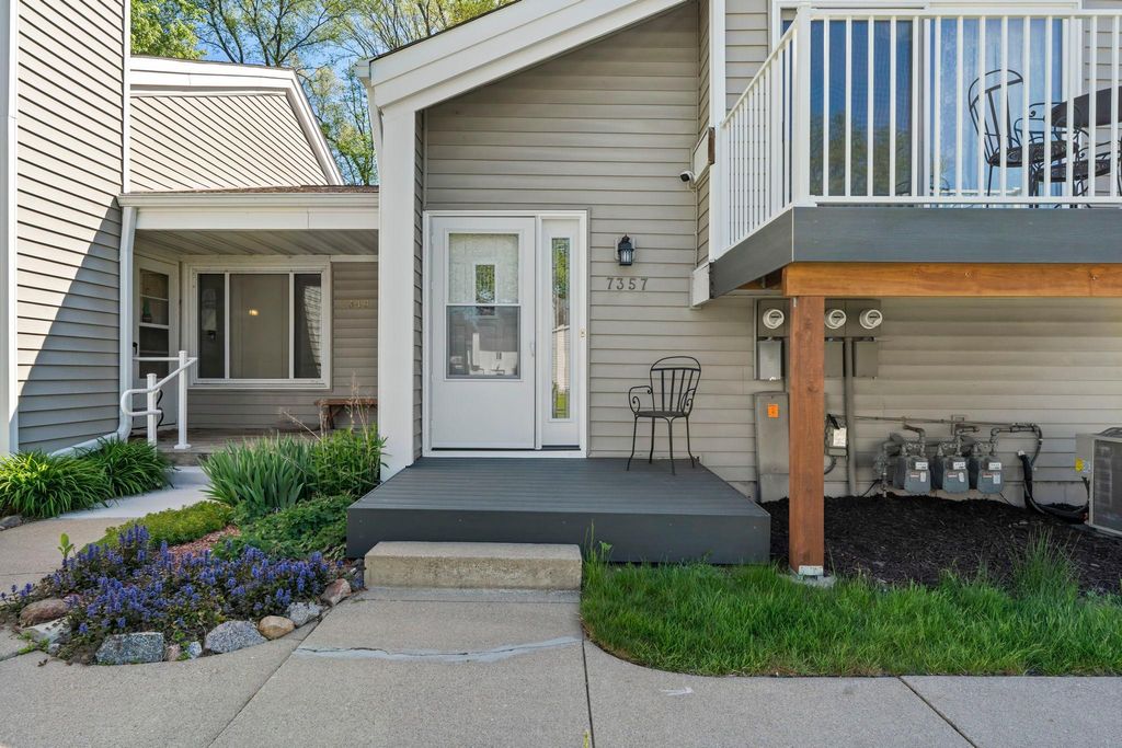 Photo of 7357 Landau Drive, Bloomington, MN 55438 (MLS # 7074758)
