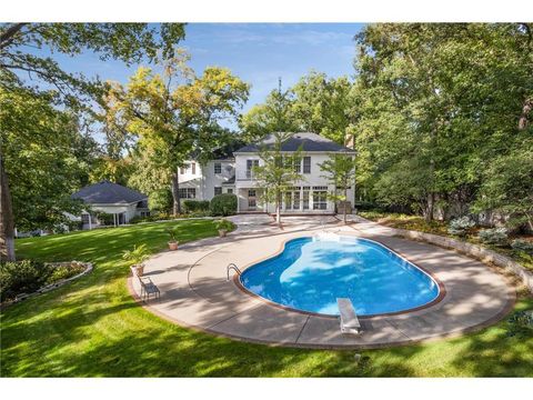 6321 Interlachen Boulevard Edina MN 55436
