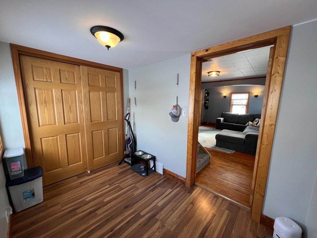 Photo of 511 3rd st NE St, Chisholm, MN 55719 (MLS # 7008769)