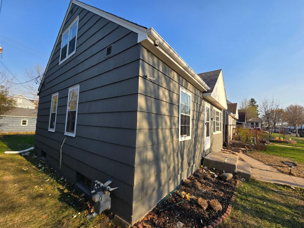 Photo of 4942 Penn Avenue N, Minneapolis, MN 55430 (MLS # 7035079)