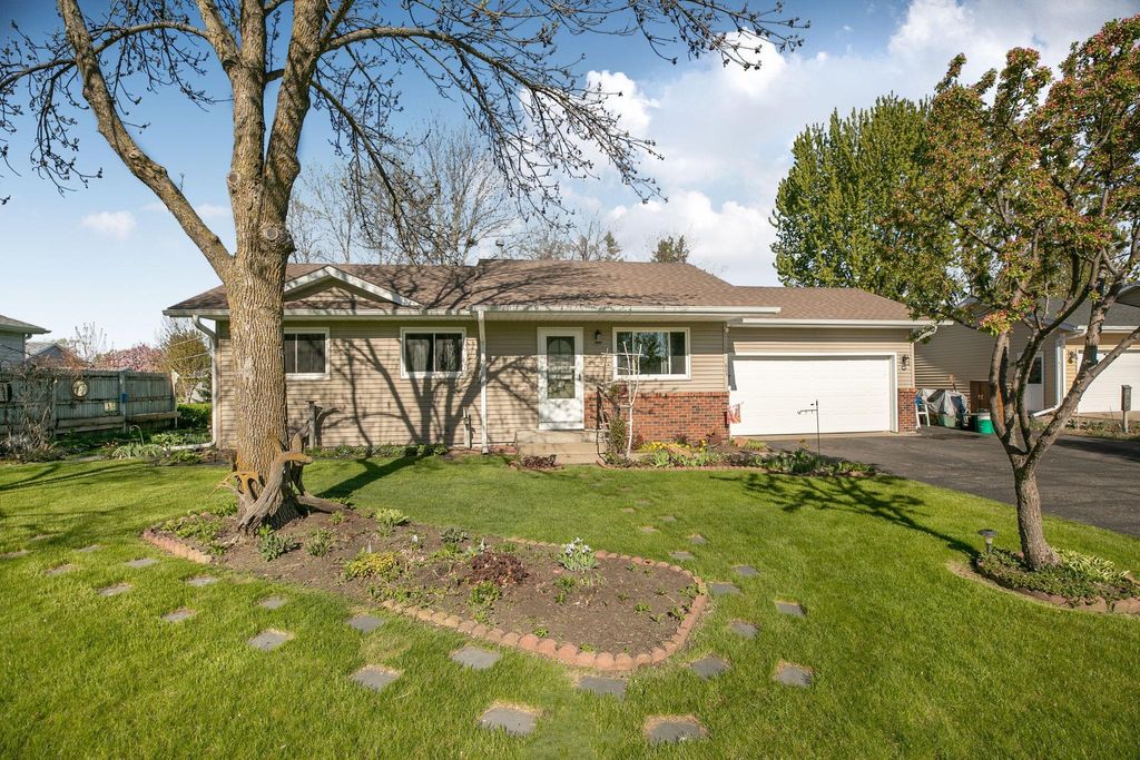 Photo of 605 3rd Avenue NE, Saint Joseph, MN 56374 (MLS # 7077552)