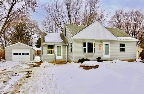 9052 Jackson Avenue Circle Pines MN 55014