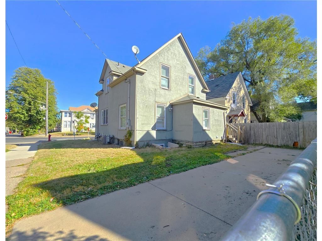 Photo of 1301 E 28th Street, Minneapolis, MN 55407 (MLS # 7075768)