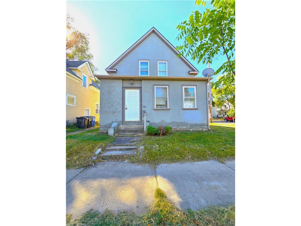 1301 E 28th Street