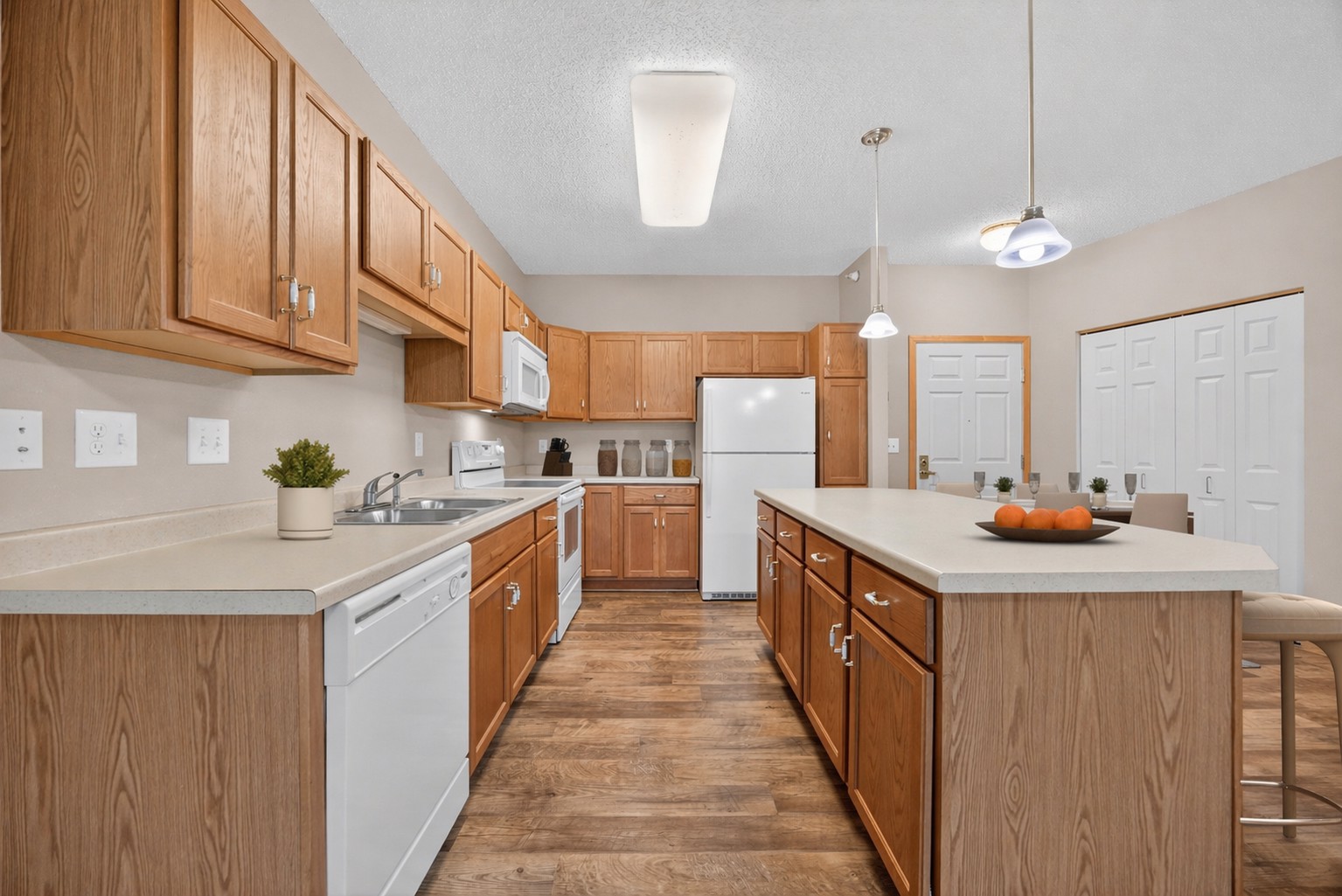 1880 3rd Avenue NW 211