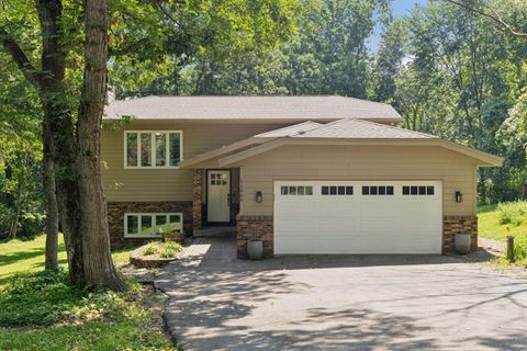 11965 Albavar Path Inver Grove Heights MN 55077