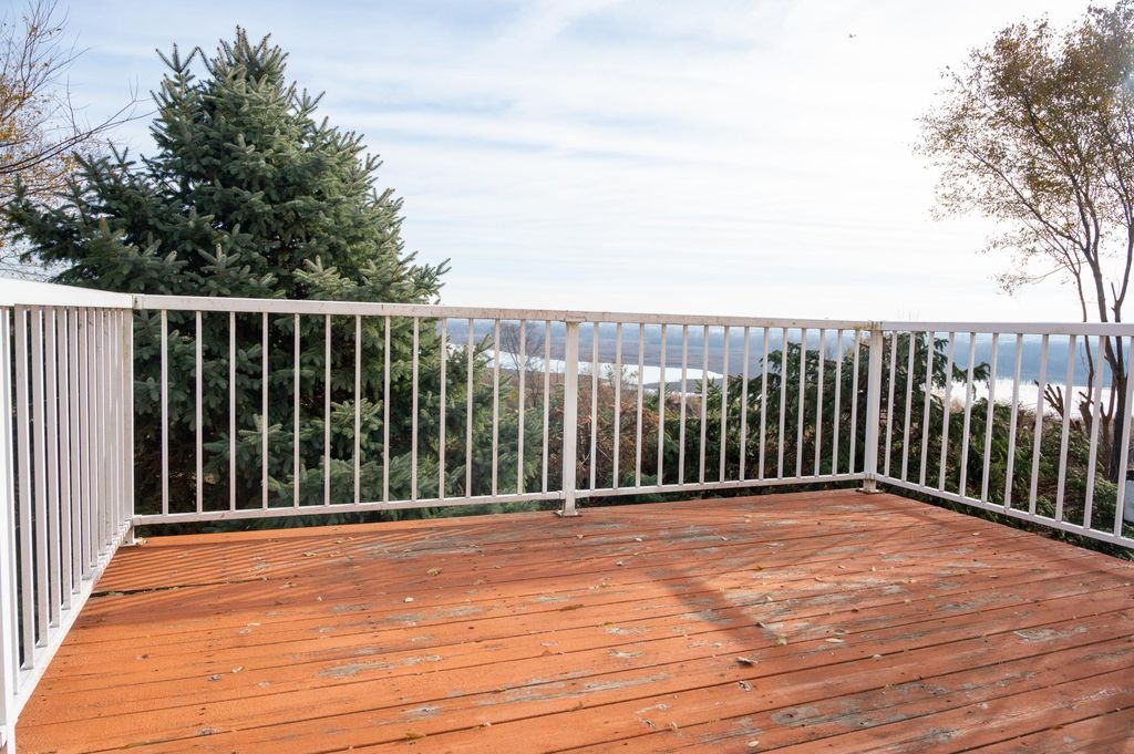 Photo of 10174 Indigo Drive, Eden Prairie, MN 55347 (MLS # 6822589)