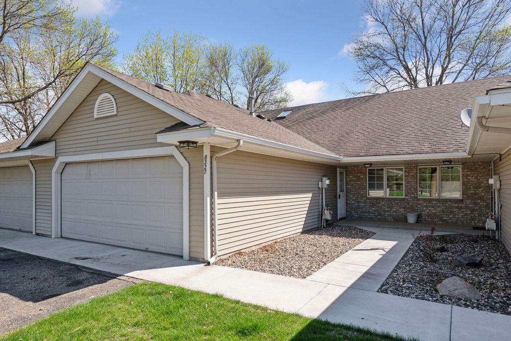 Photo of 8327 Victoria Drive, Victoria, MN 55386 (MLS # 7068955)