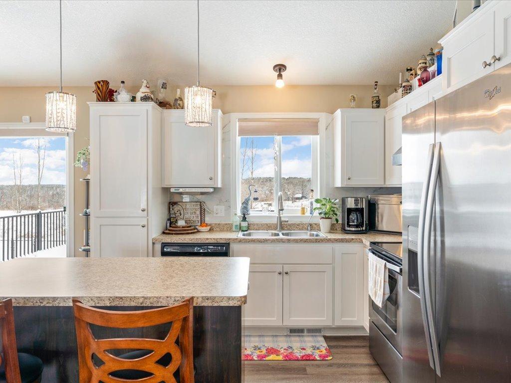 15125 Warrior Avenue