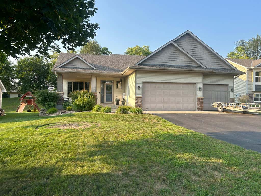 Photo of 933 Trellis Street, Jordan, MN 55352 (MLS # 7126882)