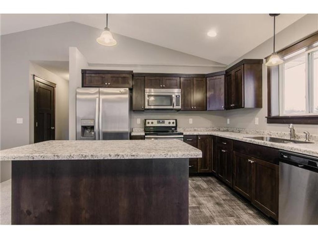 Photo of 1025 Pheasant Run, New Richmond, WI 54017 (MLS # 7044551)