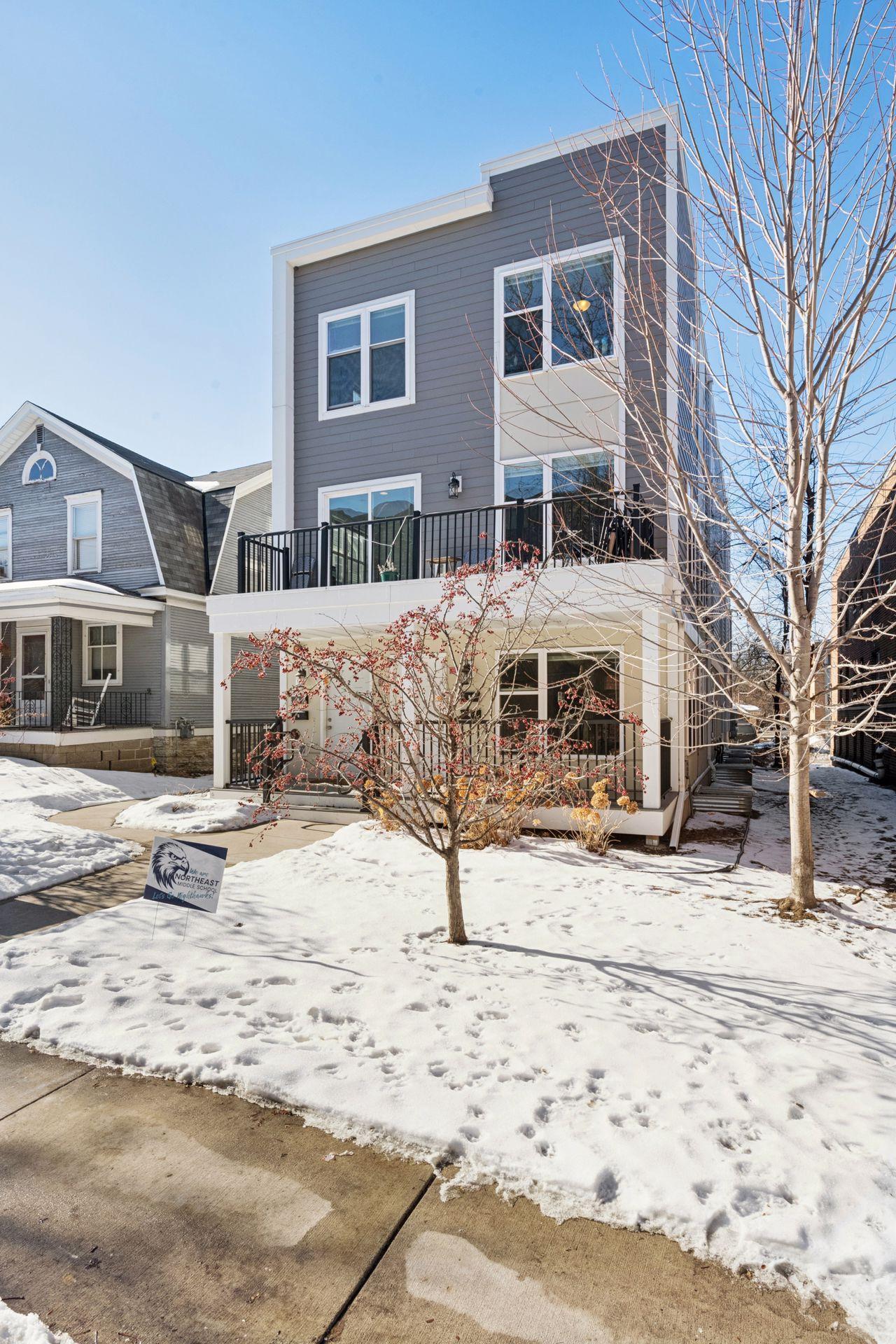 3512 Dupont Avenue S