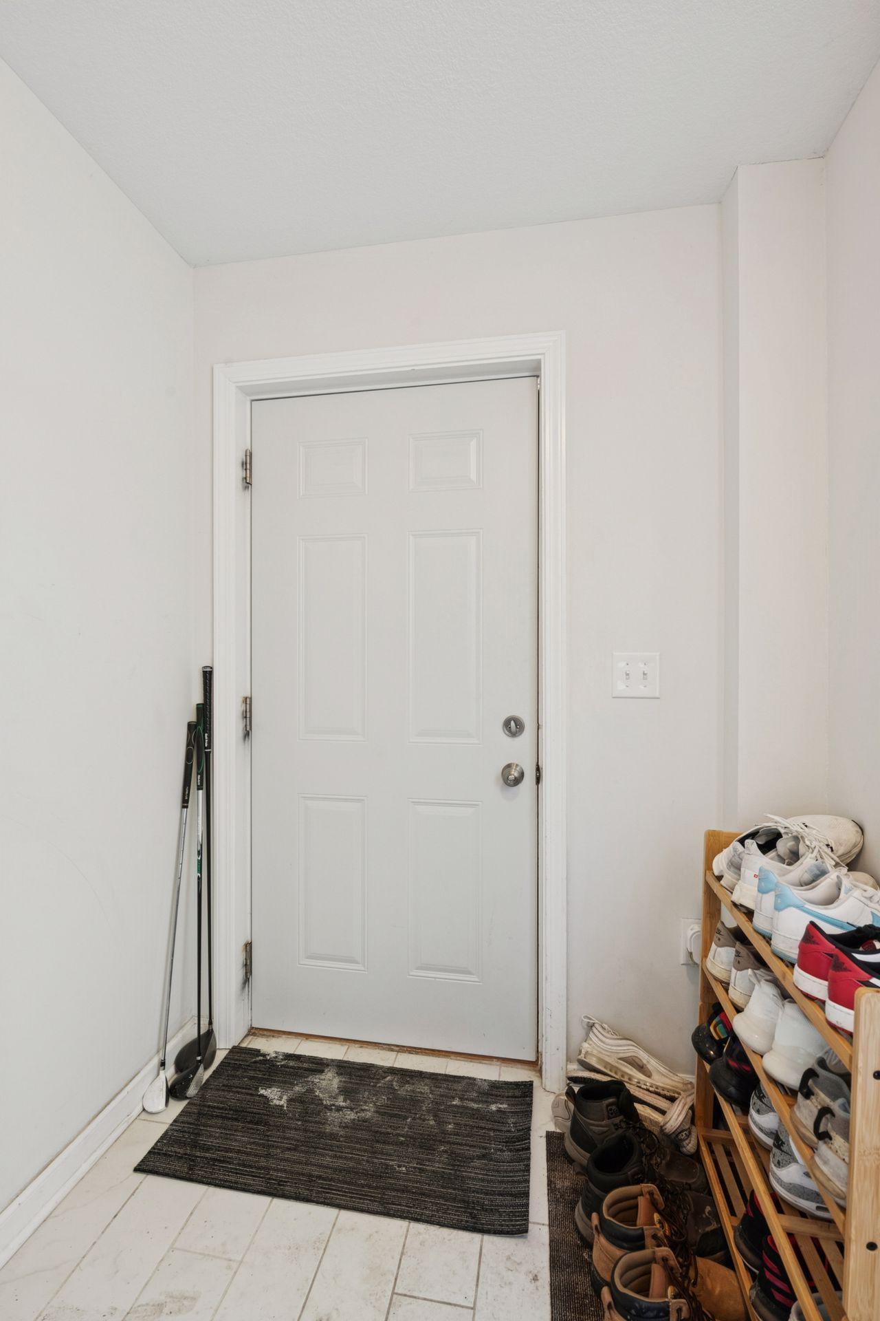 3512 Dupont Avenue S