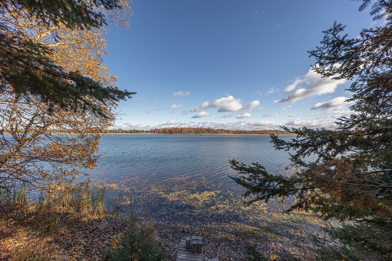 4338 White Oak Drive NE