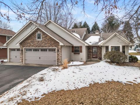 476 Hawthorn Road Circle Pines MN 55014