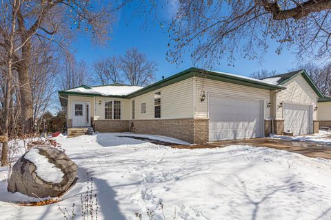 Photo of 2129 Bard Court, Faribault, MN 55021 (MLS # 7038376)