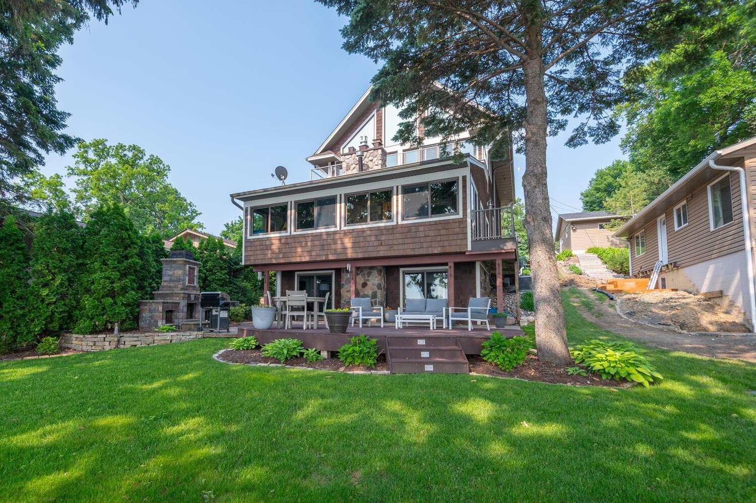 3008 Highland Boulevard