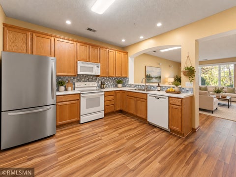 Photo of 772 Wisconsin Avenue N, Golden Valley, MN 55427 (MLS # 7160944)