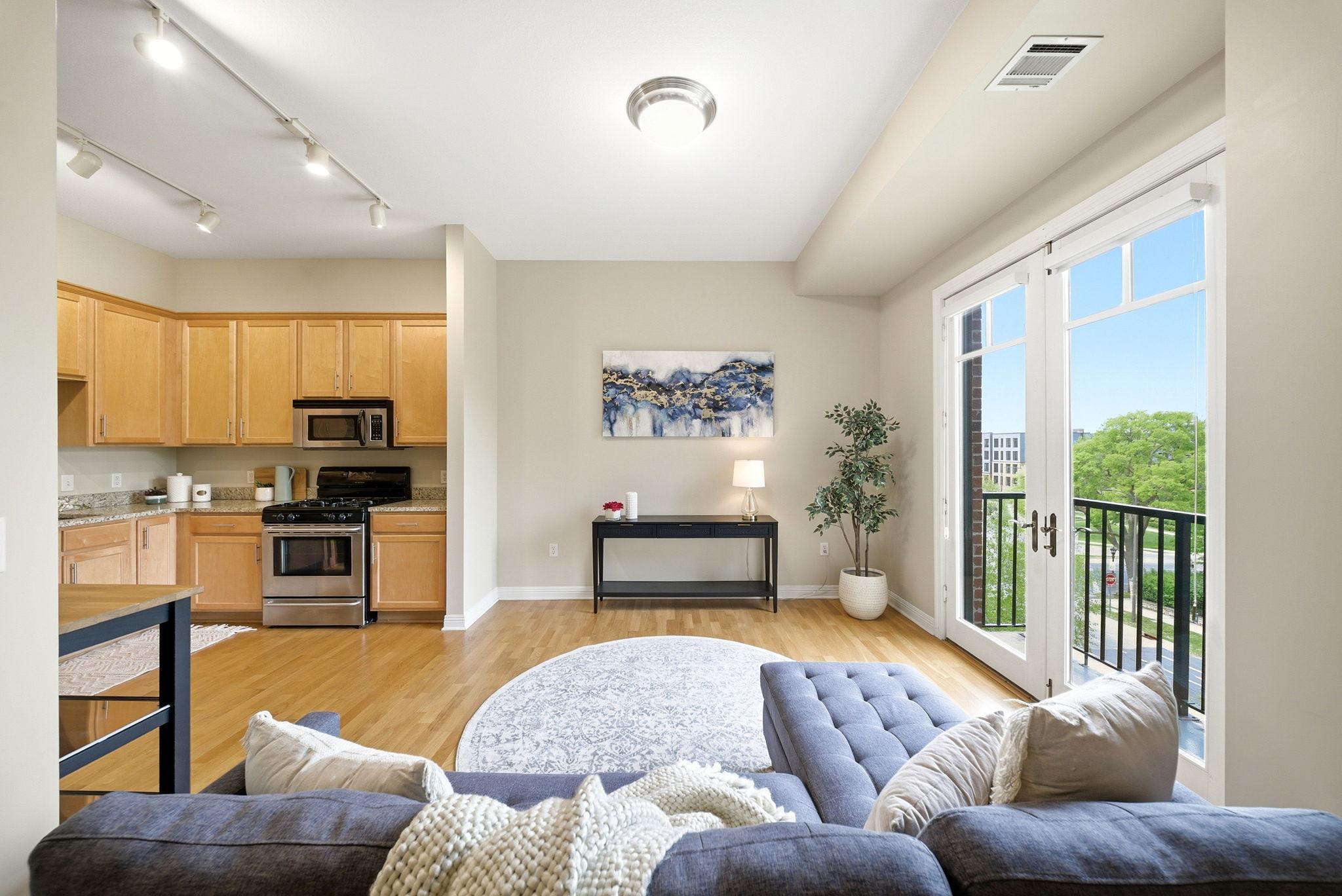 370 Marshall Avenue 408