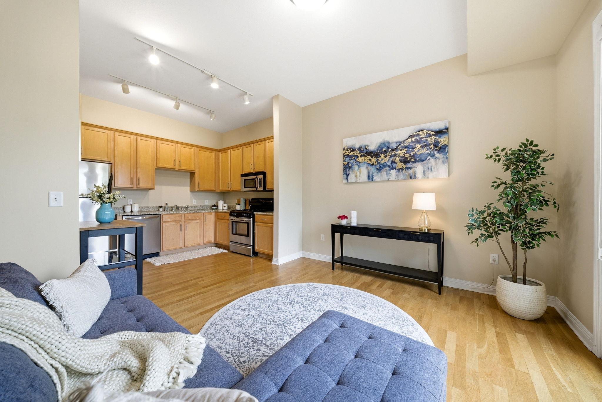 370 Marshall Avenue 408