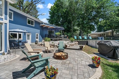 10727 Braewood Circle Bloomington MN 55437