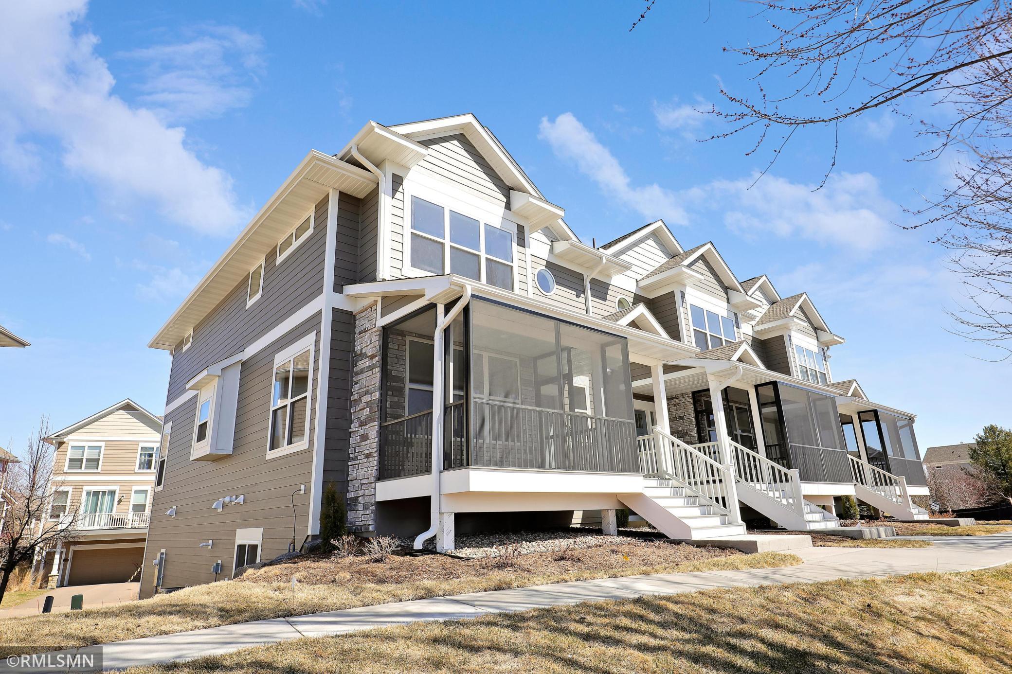 2613 Cascade Lane