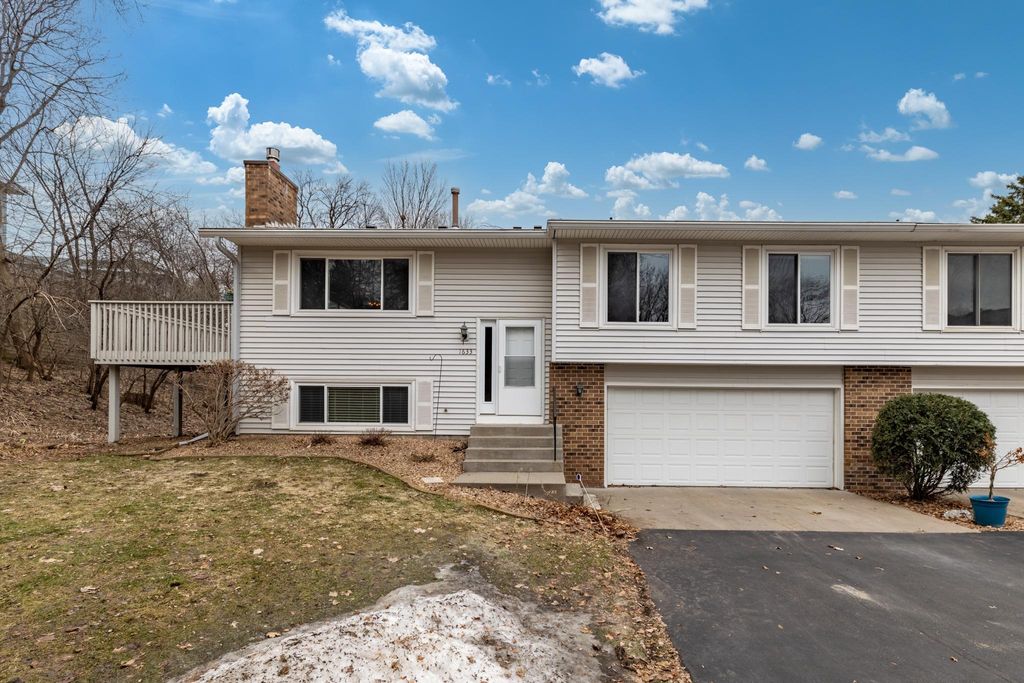 Photo of 1633 W 140th Street, Burnsville, MN 55337 (MLS # 7007912)