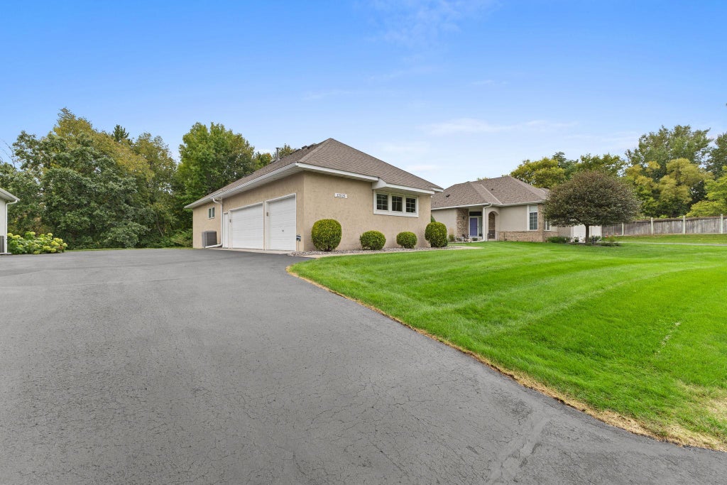 Photo of 12525 42nd Avenue N, Plymouth, MN 55441 (MLS # 7131826)