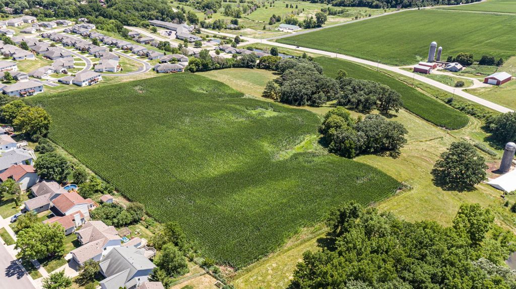 Photo of XXXXXX Country Club Road W, Rochester, MN 55902 (MLS # 7002676)