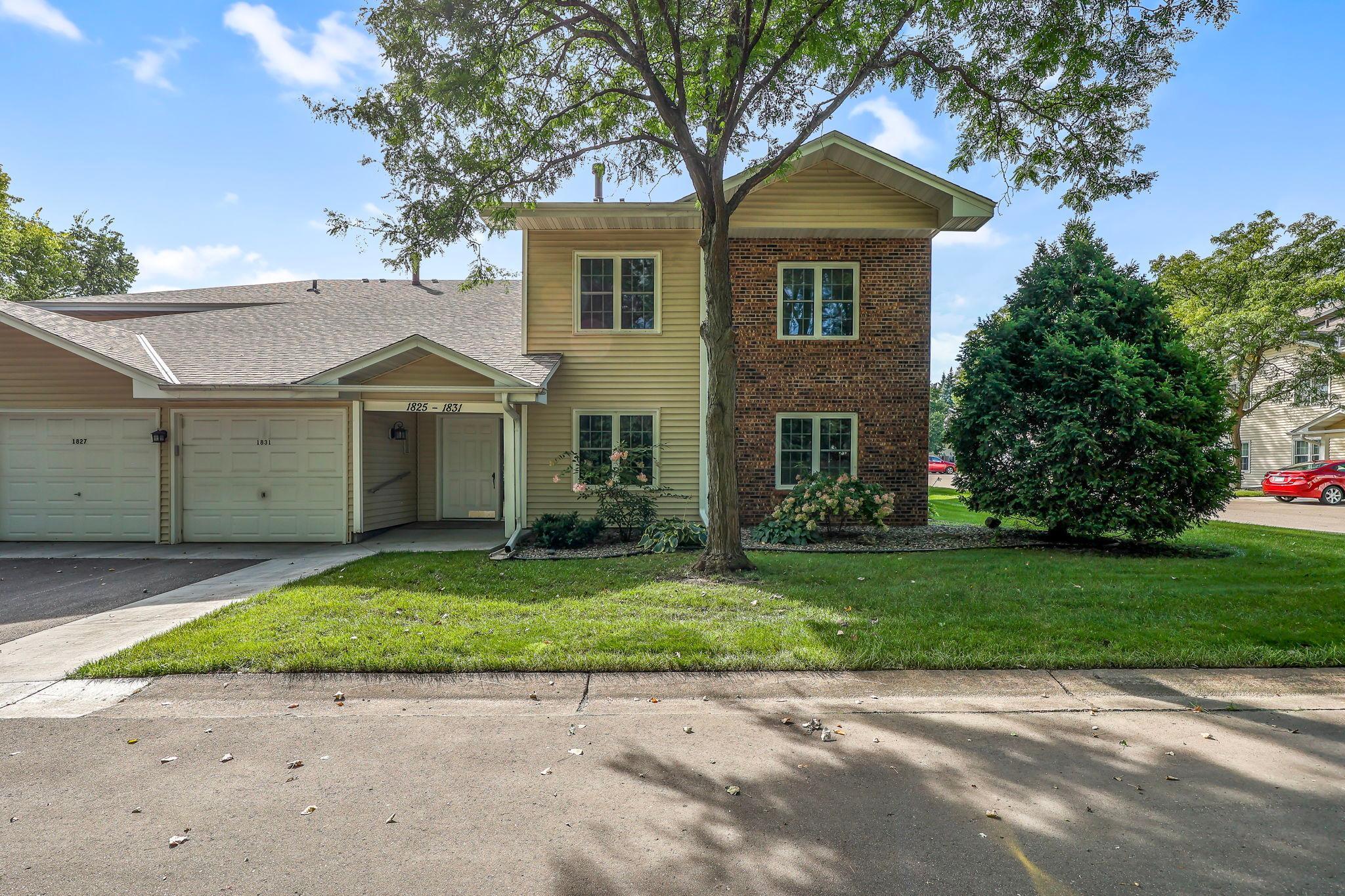 1827 County Rd. E E 18