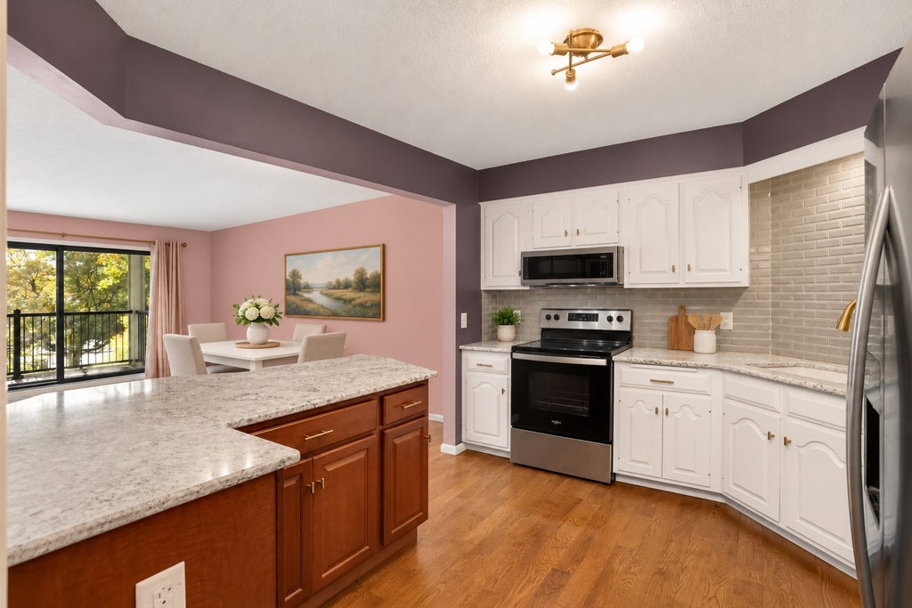 Photo of 3030 Saint Albans Mill Road #211, Minnetonka, MN 55305 (MLS # 7154450)