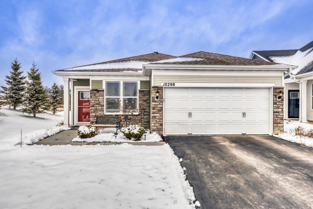 Photo of 10298 Elm Lane, Rogers, MN 55374 (MLS # 7024322)