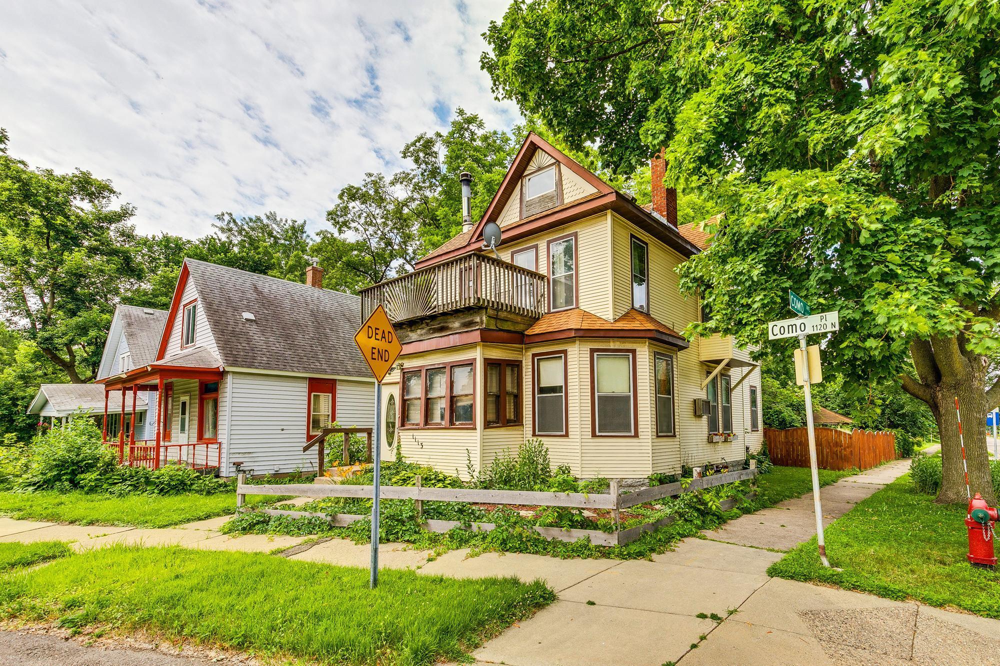 1113 Como Place