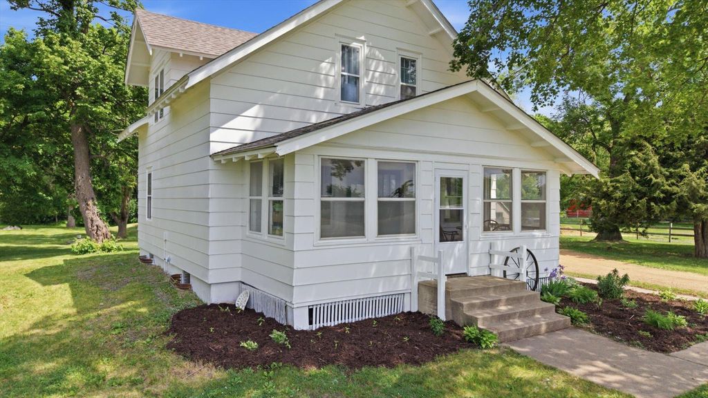 Photo of 13180 Highway 7, Mayer, MN 55360 (MLS # 7081051)