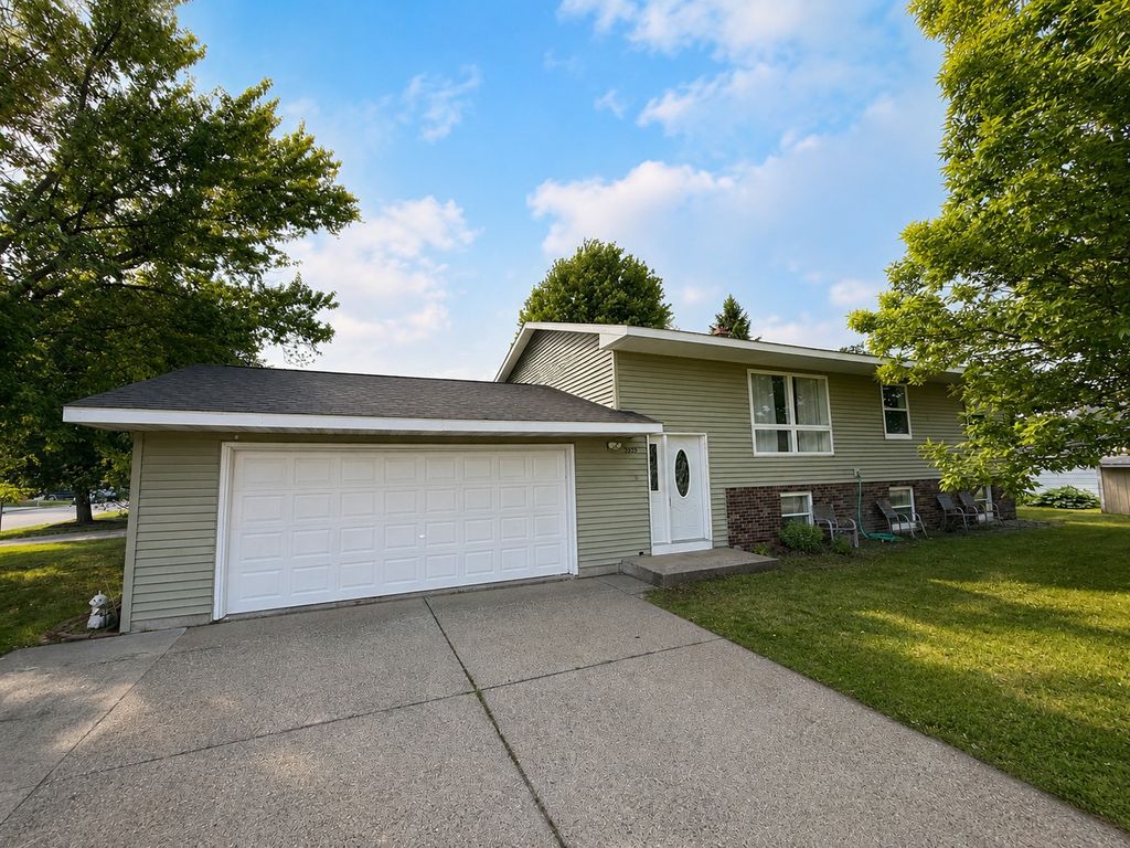 Photo of 5250 W 9th Street, Winona, MN 55987 (MLS # 7077668)