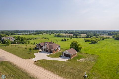 17131 Kelcy Lane Detroit Lakes MN 56501