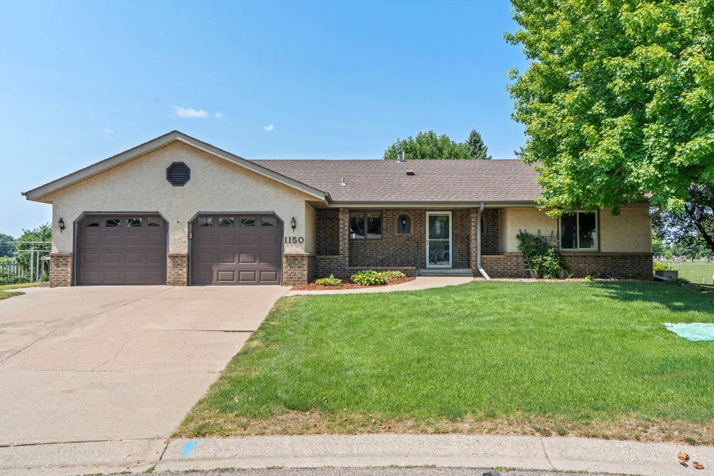 Photo of 1150 Menke Circle, Shakopee, MN 55379 (MLS # 7114808)