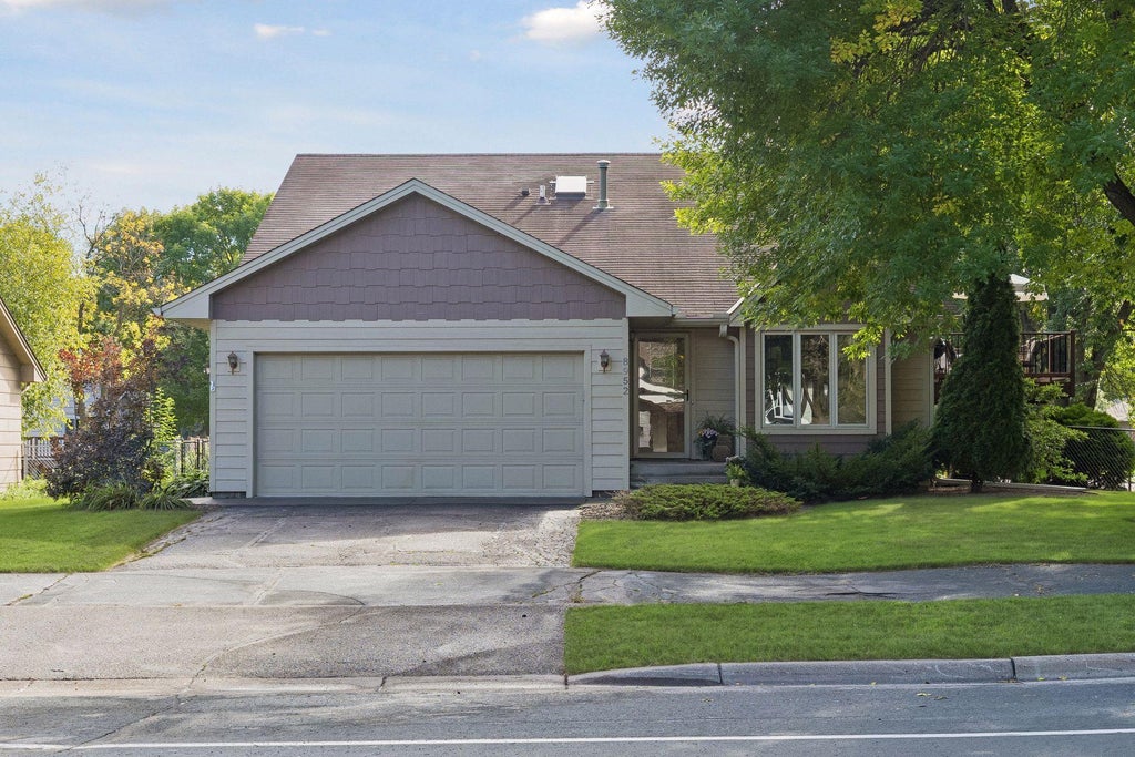 Photo of 8952 Pineview Lane N, Maple Grove, MN 55369 (MLS # 7145933)