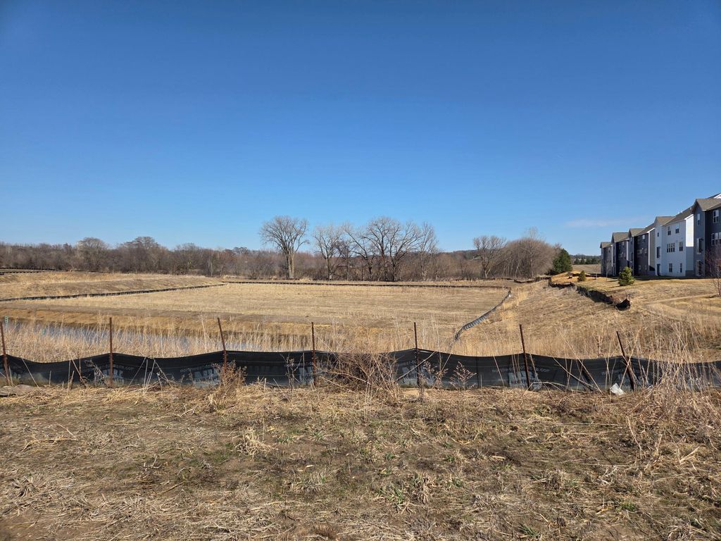 Photo of 4827 Blake Way, Woodbury, MN 55129 (MLS # 7049980)