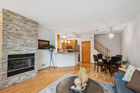 15309 Greenhaven Lane 111 Burnsville MN 55306