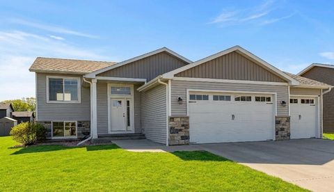 94 5th Avenue SE Kasson MN 55944