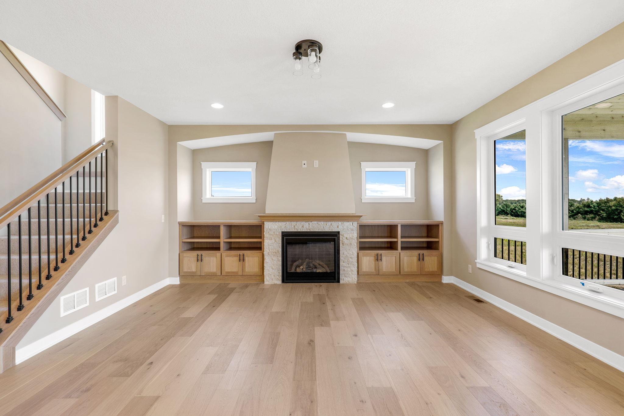 Excelsior, Minnesota, 55331, United States, 5 Bedrooms Bedrooms, ,5 BathroomsBathrooms,Residential,Active,2032957